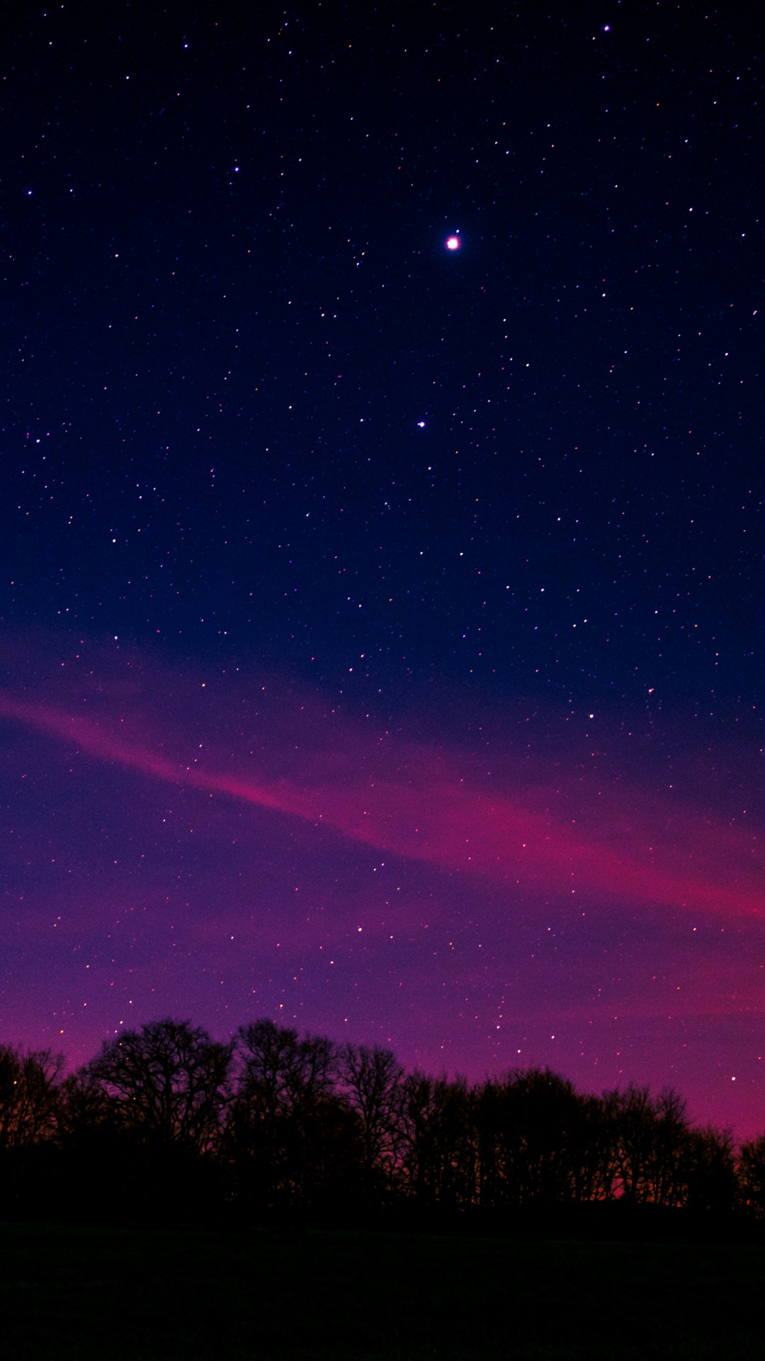 Обои Аврора, ночь, атмосфера, горизонт, пурпур в разрешении 1080x1920