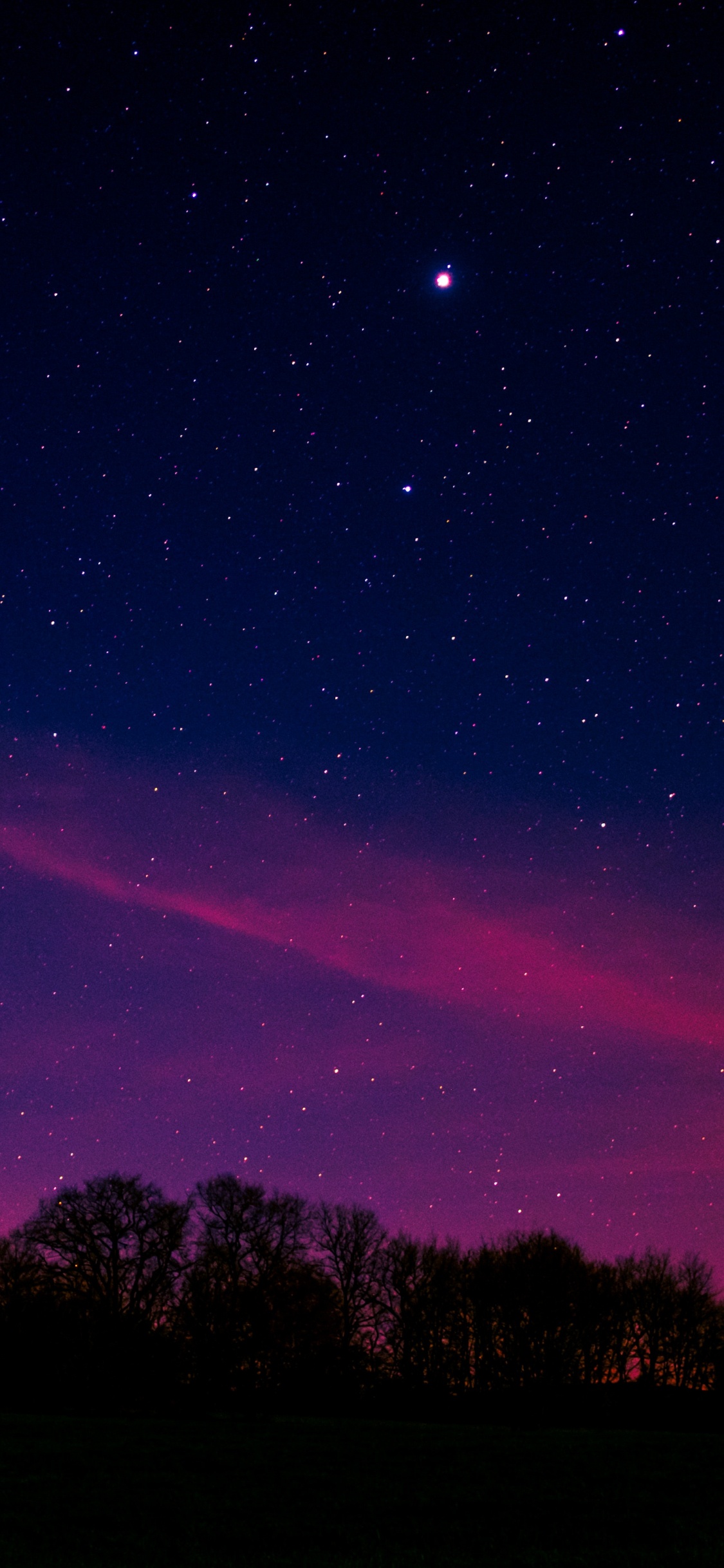 Обои Аврора, ночь, атмосфера, горизонт, пурпур в разрешении 1125x2436