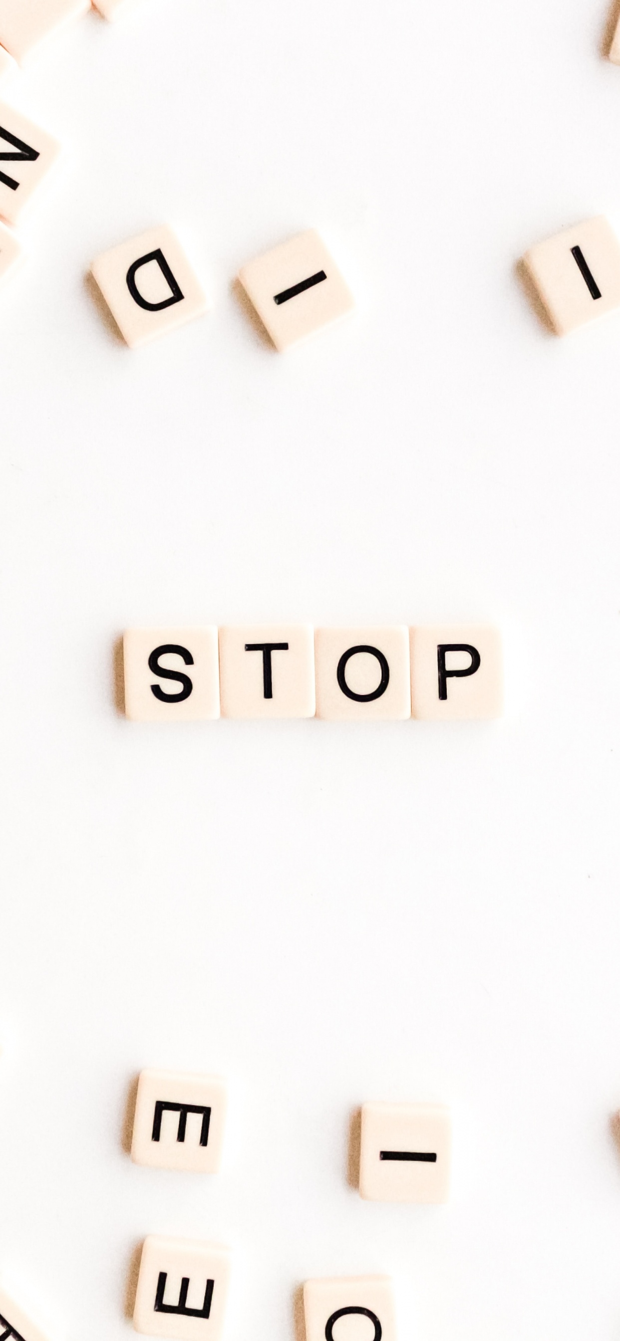 Обои текст, линия, число в разрешении 1242x2688