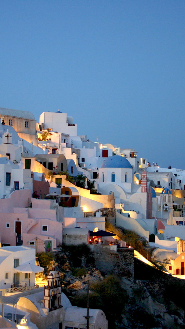 Обои городок, соседство, город, деревня, туризм в разрешении 750x1334