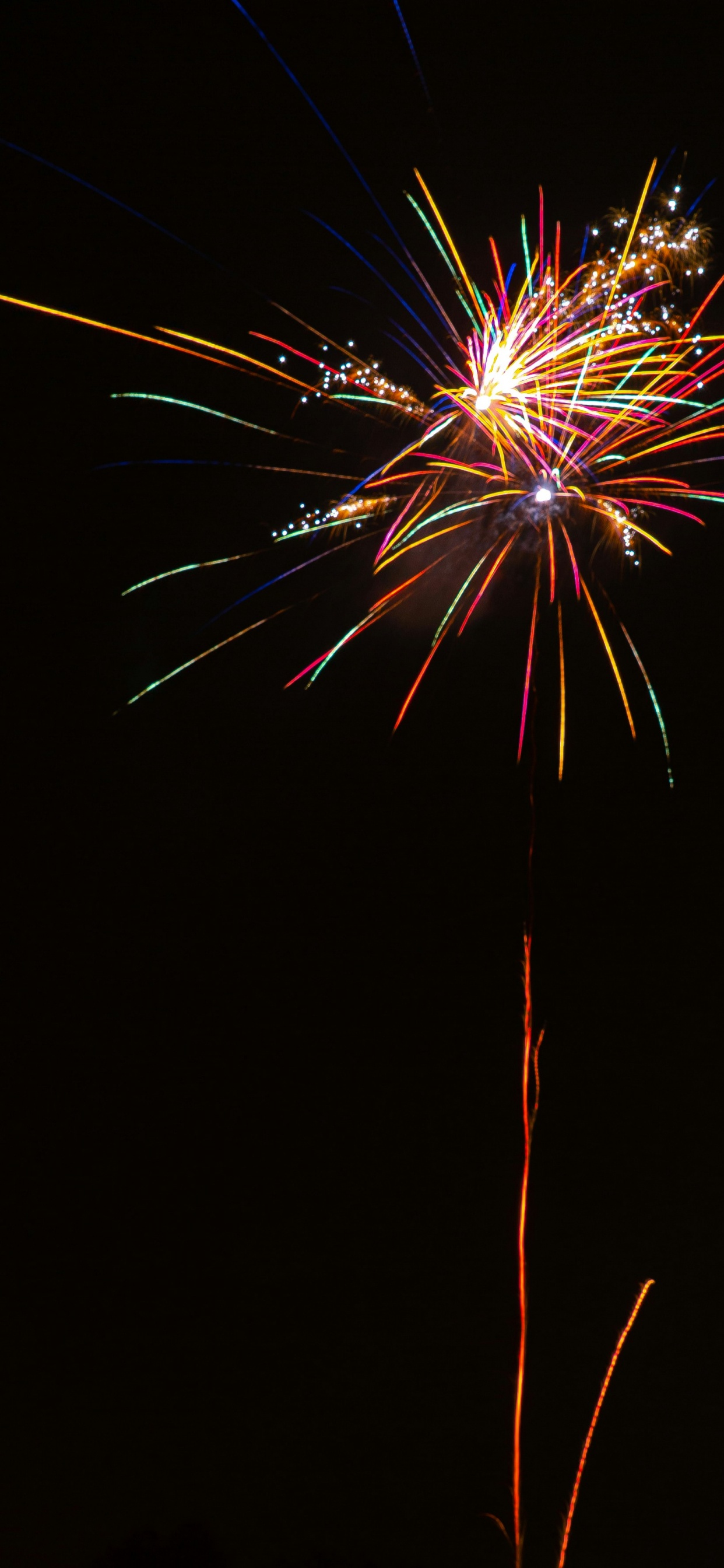 Обои салют, Новый год, вечеринка, канун Нового года, ночь в разрешении 1242x2688