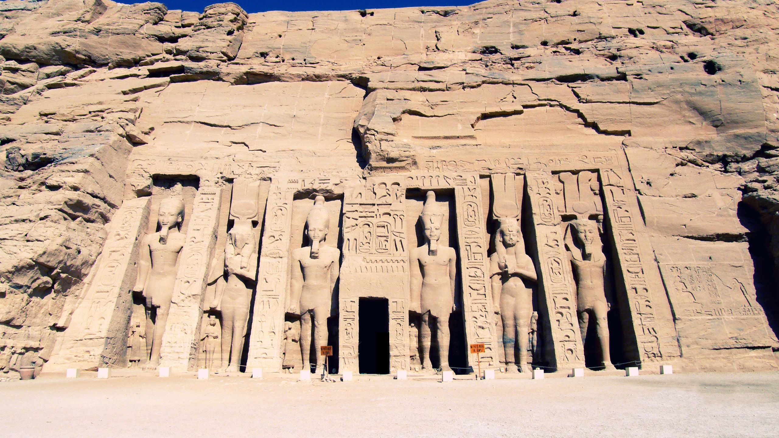 Обои Асуан, Нил, храм, древняя история, египетский храм в разрешении 2560x1440