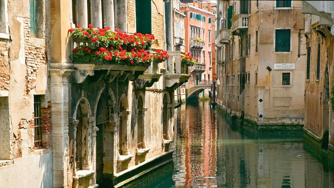 Обои канал, водный путь, вода, городок, Венецианская лагуна в разрешении 1366x768