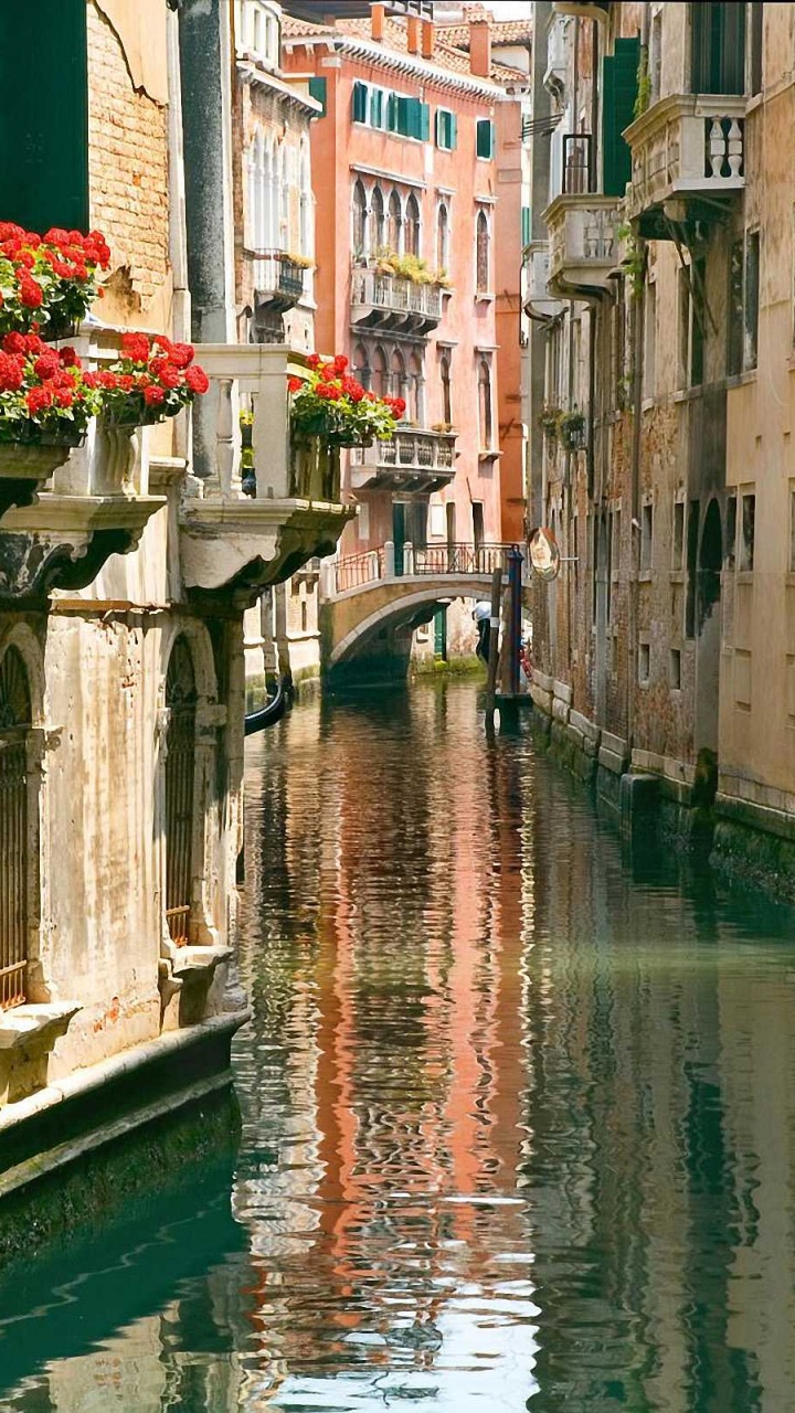 Обои канал, водный путь, вода, городок, Венецианская лагуна в разрешении 720x1280