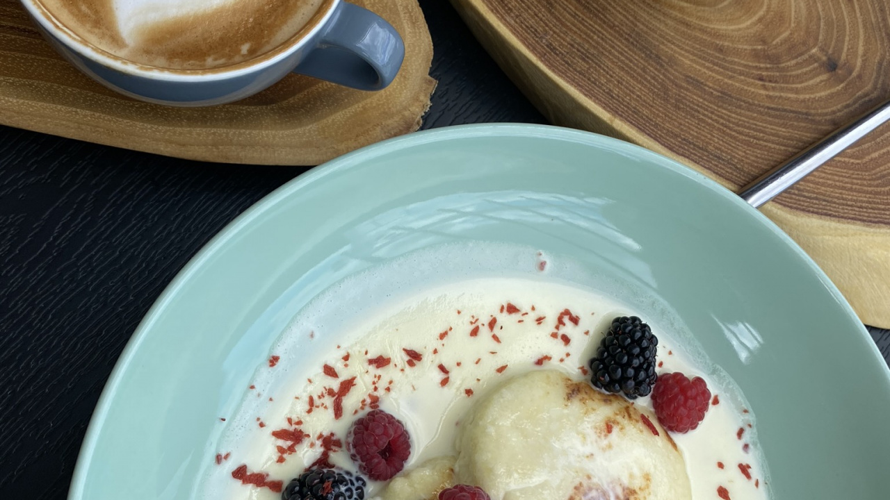 Обои блюда, топленые сливки, замороженный десерт, крем, Filmjlk в разрешении 1280x720