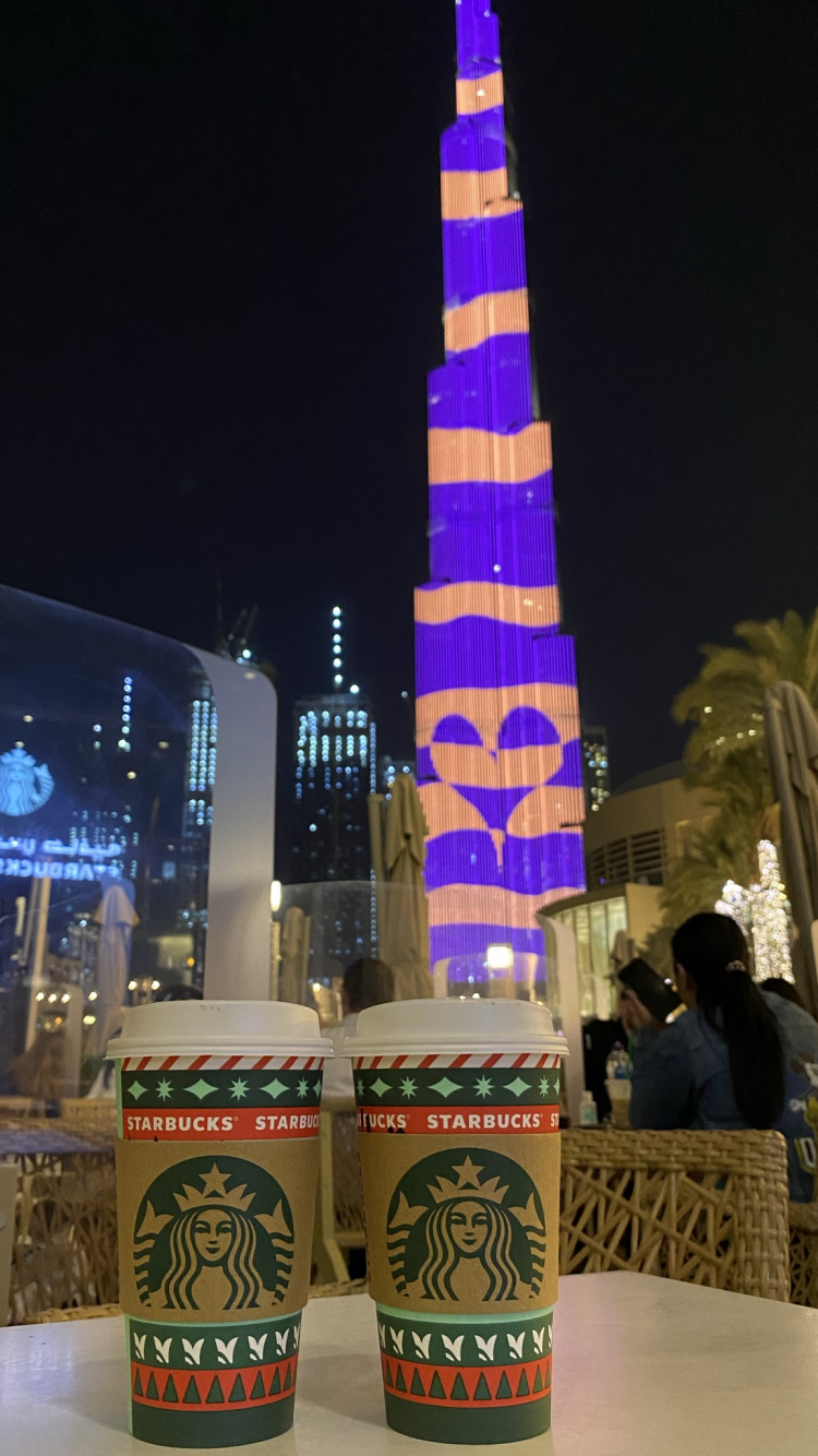 Обои Дубай, Бурдж Халифа, старбакс, новый логотип starbucks 2011, ночь в разрешении 750x1334