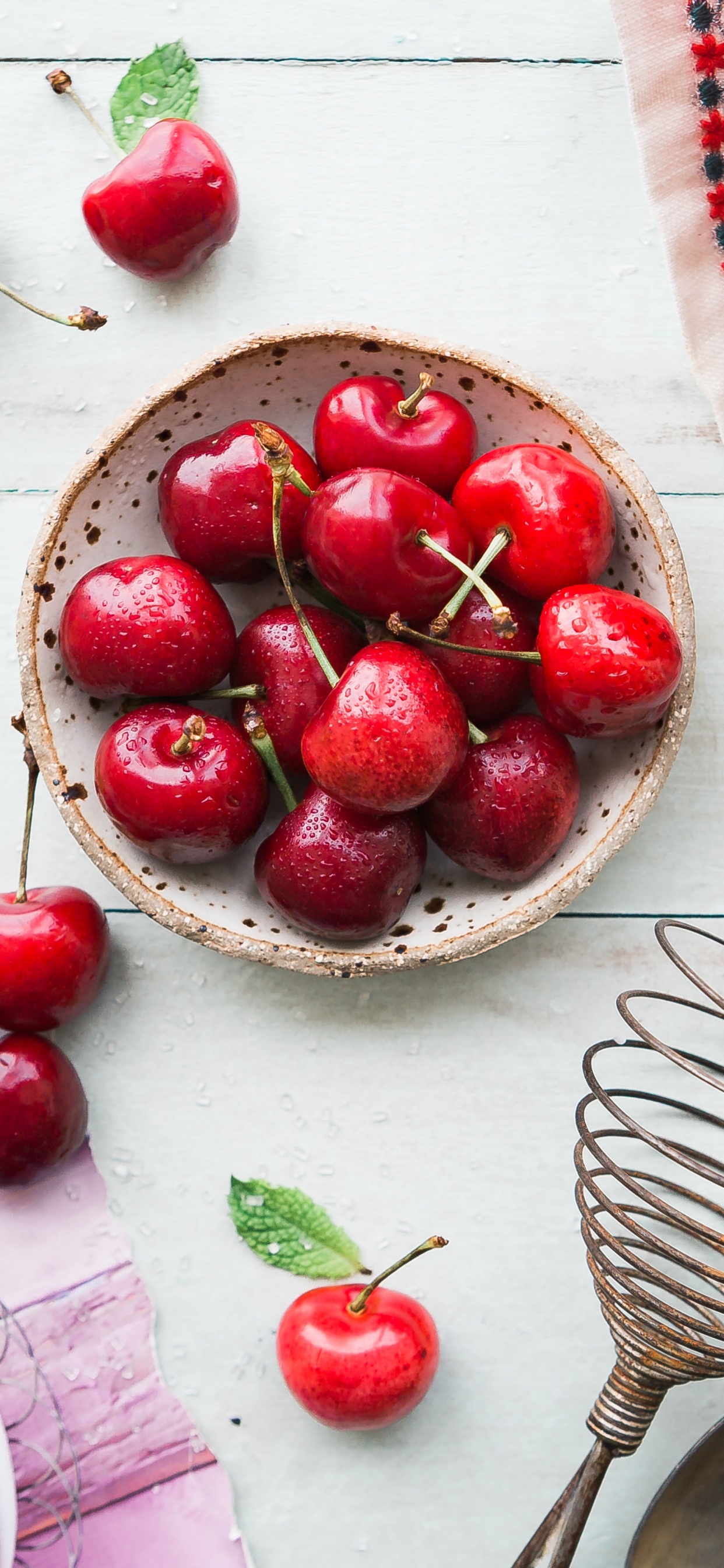 Обои вишня, Вишневый пирог, ягоды, пища, блюда в разрешении 1242x2688