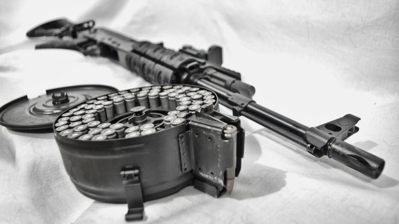 Обои ак-74, орудие, оружие, склад боеприпасов, АК-47 в разрешении 1280x720