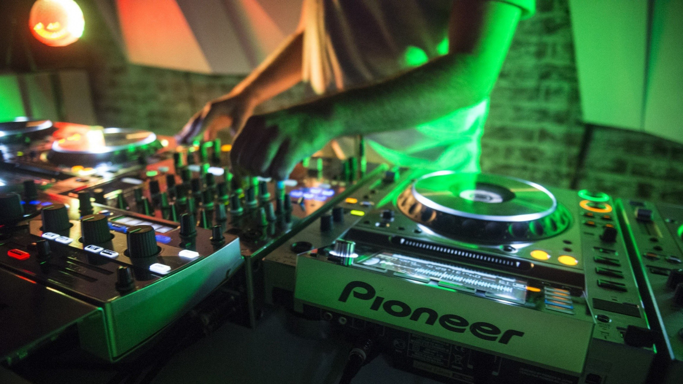 Обои диджей микс, электроника, cdj, диск жокей, технологии в разрешении 1366x768