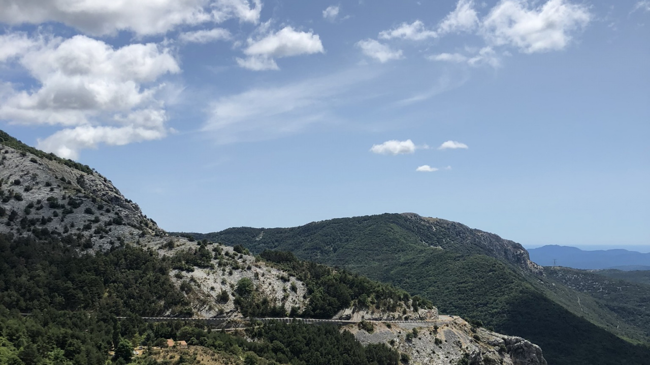 Обои растительность, горный рельеф, облако, нагорье, растительное сообщество в разрешении 1280x720