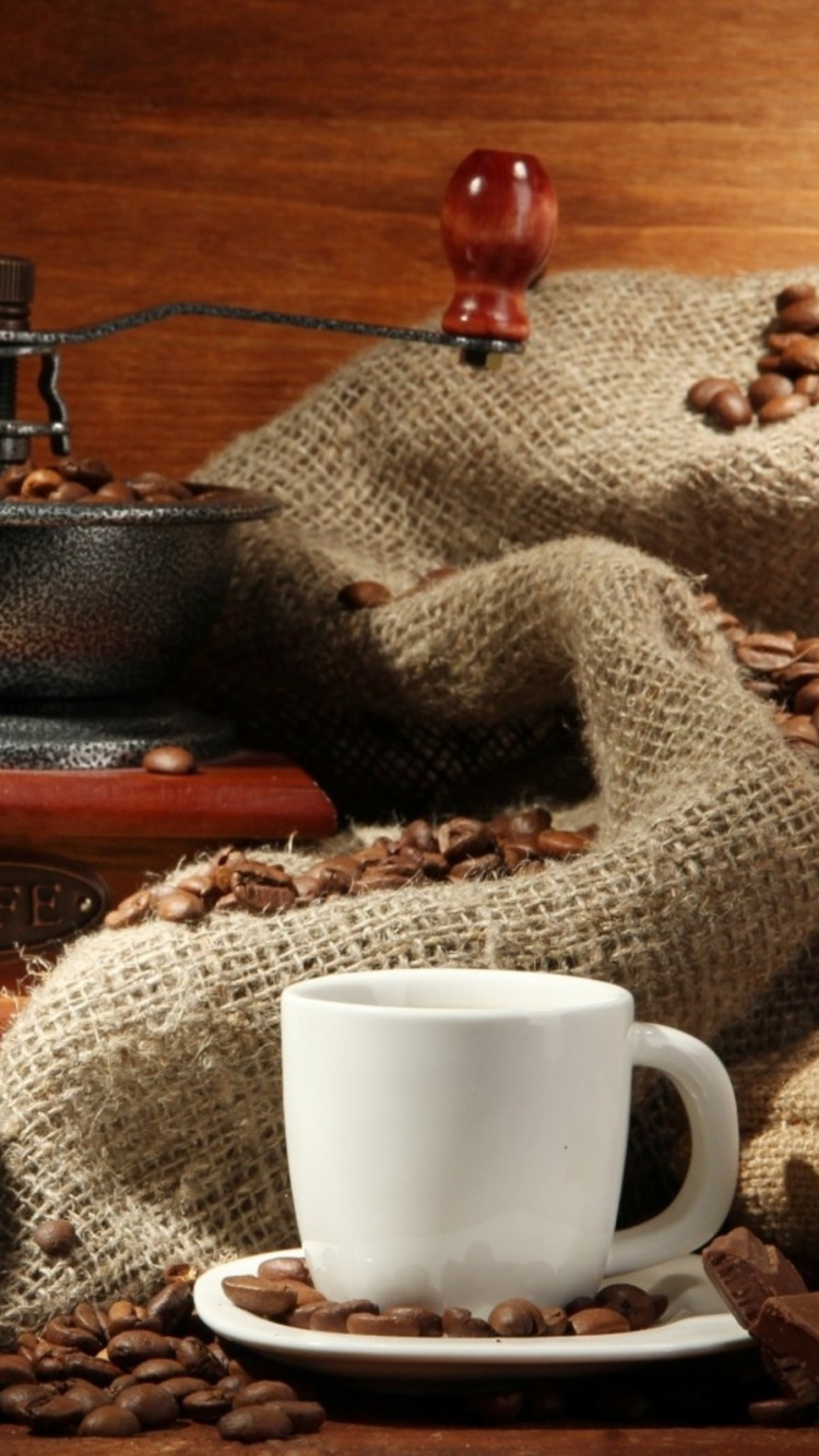 Обои кофейная чашка, кофейное зерно, чашка, кофеин, натюрморт в разрешении 750x1334