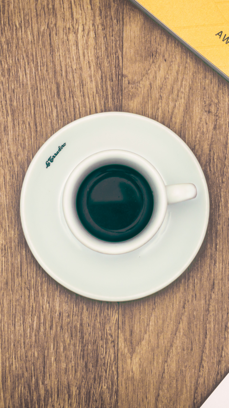 Обои кофе, таблица, кофе эспрессо, кофейная чашка, кофейный столик в разрешении 750x1334