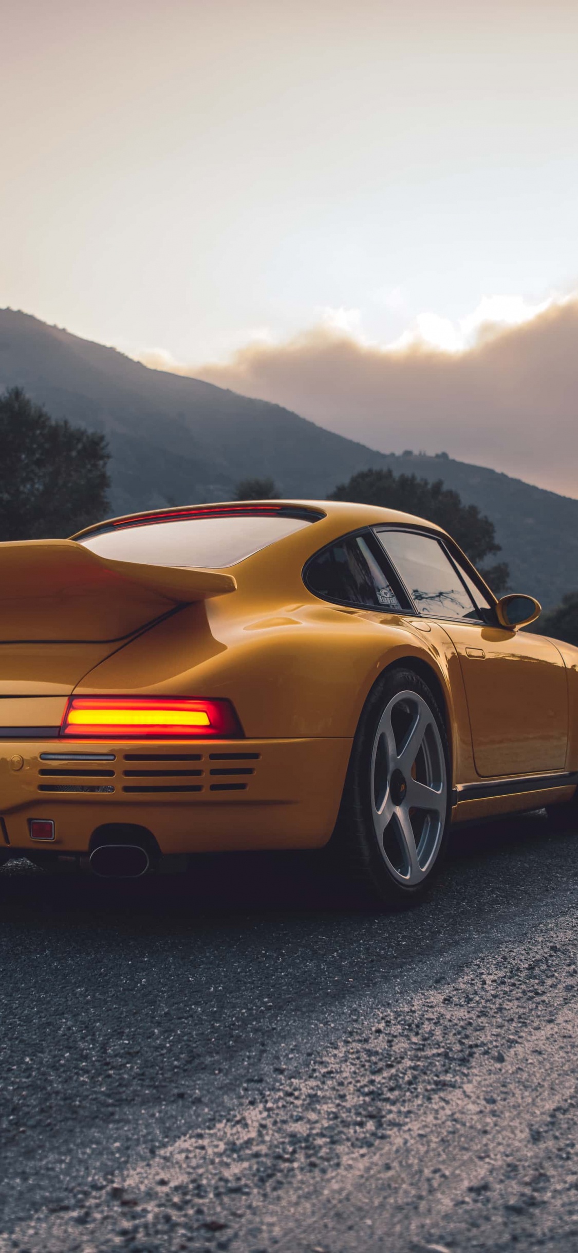 Обои 4500 х 3000, Порше, легковые автомобили, позвоните ctr 2017, Порше панамера в разрешении 1125x2436