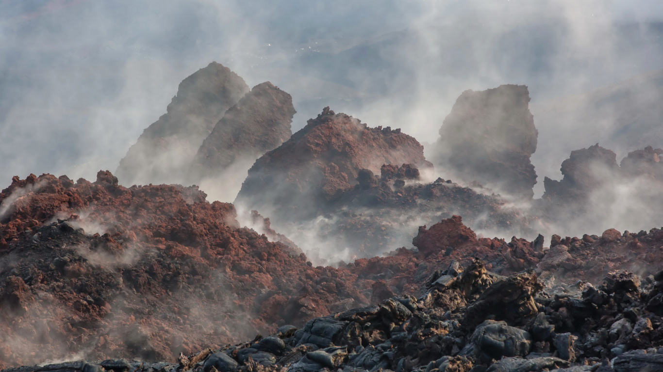 Обои дым природе, вулканы камчатки, Камчатский полуостров, вулкан, природа в разрешении 1366x768
