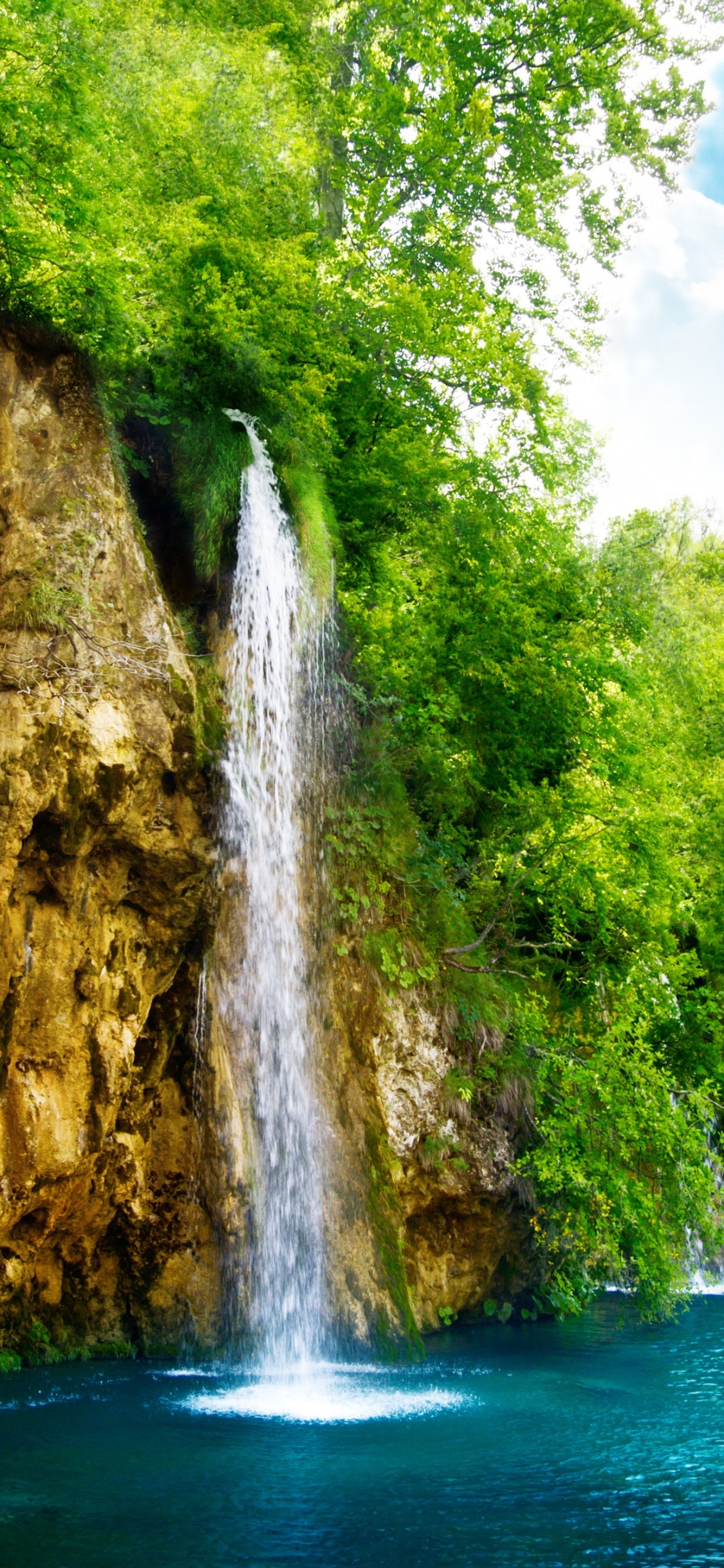 Обои природа, гидроресурсы, водоем, вода, водопад в разрешении 1125x2436