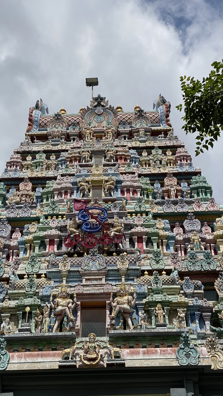 Обои Сингапур, Шри Тендаютхапани храм, облако, фасад, место поклонения в разрешении 720x1280