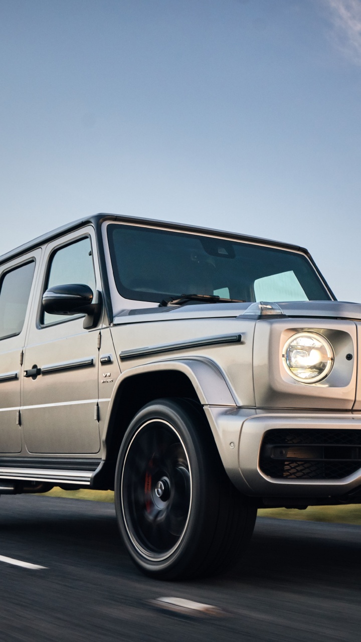 Обои авто, автомобильные шины, шина, колесо, mercedes benz g class в разрешении 720x1280