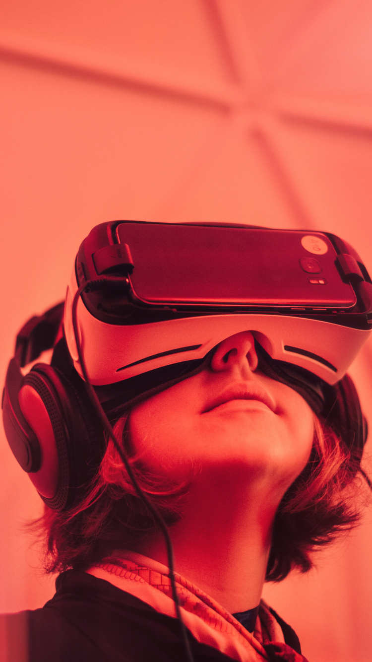 Обои красный цвет, очки, губа, головной убор, дополненная реальность в разрешении 750x1334