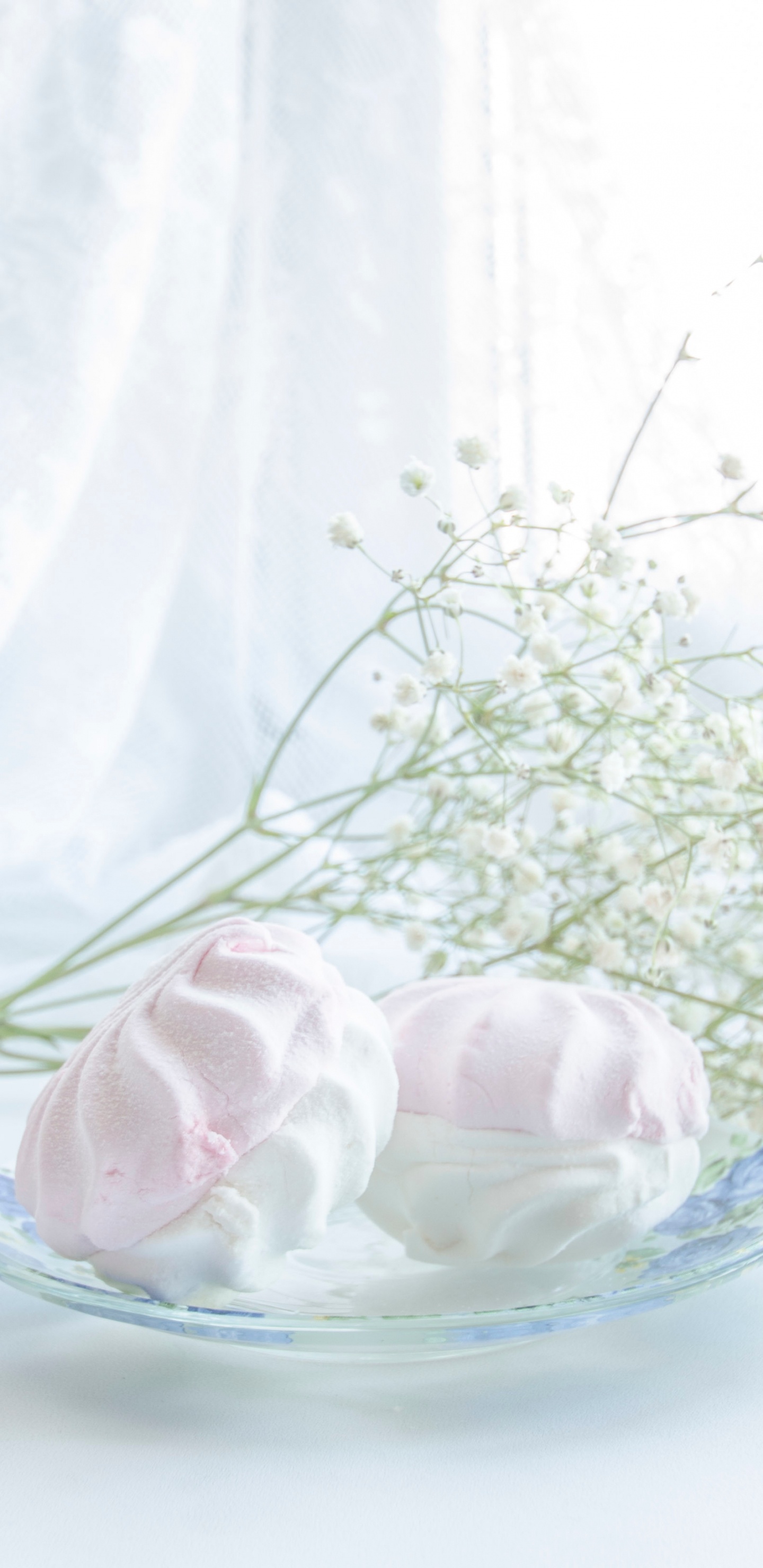 Обои ваза, дизайн, белые, ткань, натюрморт в разрешении 1440x2960