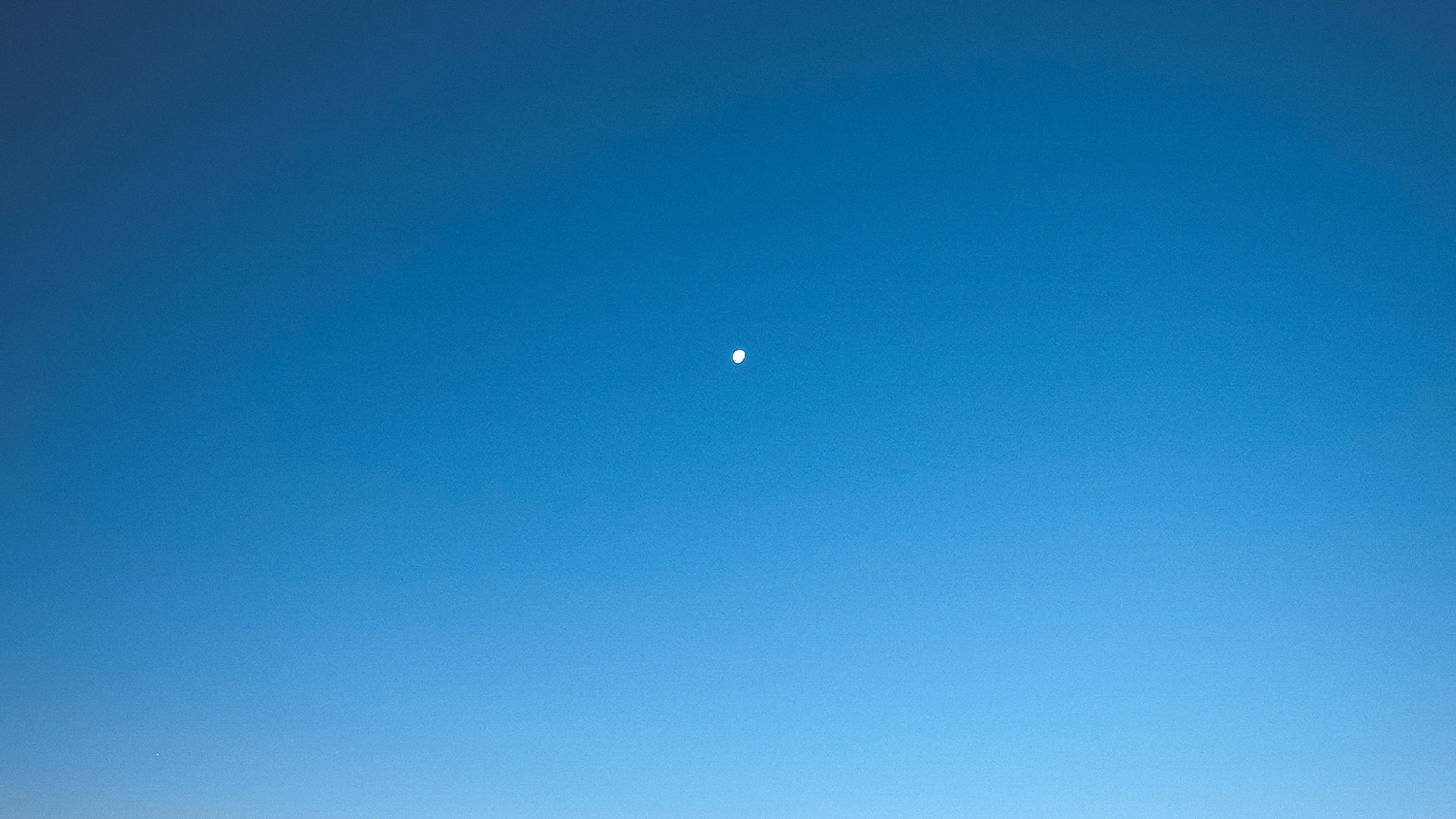 Обои горный портрет пейзаж, цветной, гора, атмосфера, природный ландшафт в разрешении 1920x1080