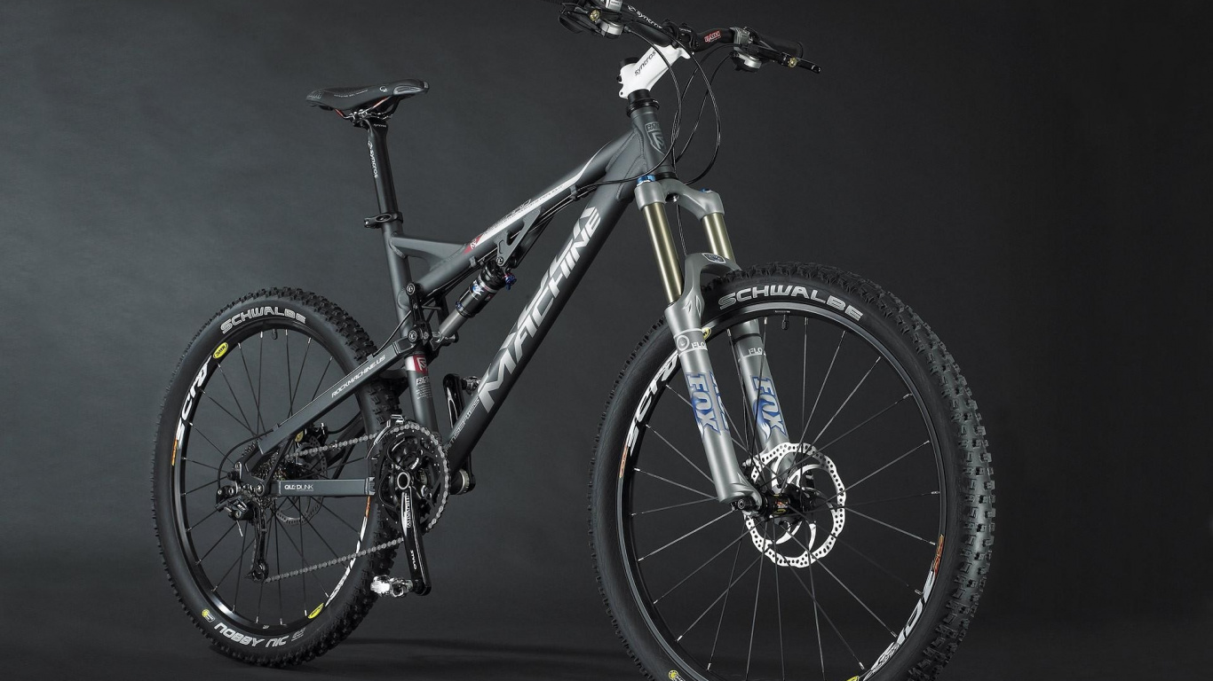 Обои велосипед, серый, спортивный, занятие спортом, металл в разрешении 1366x768