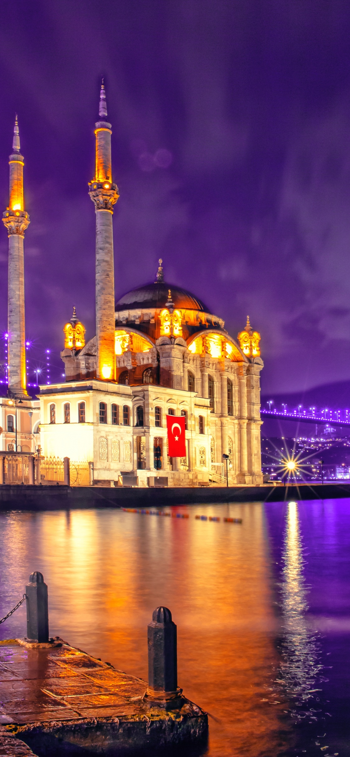 Обои ориентир, пурпур, мечеть, ночь, отражение в разрешении 1125x2436