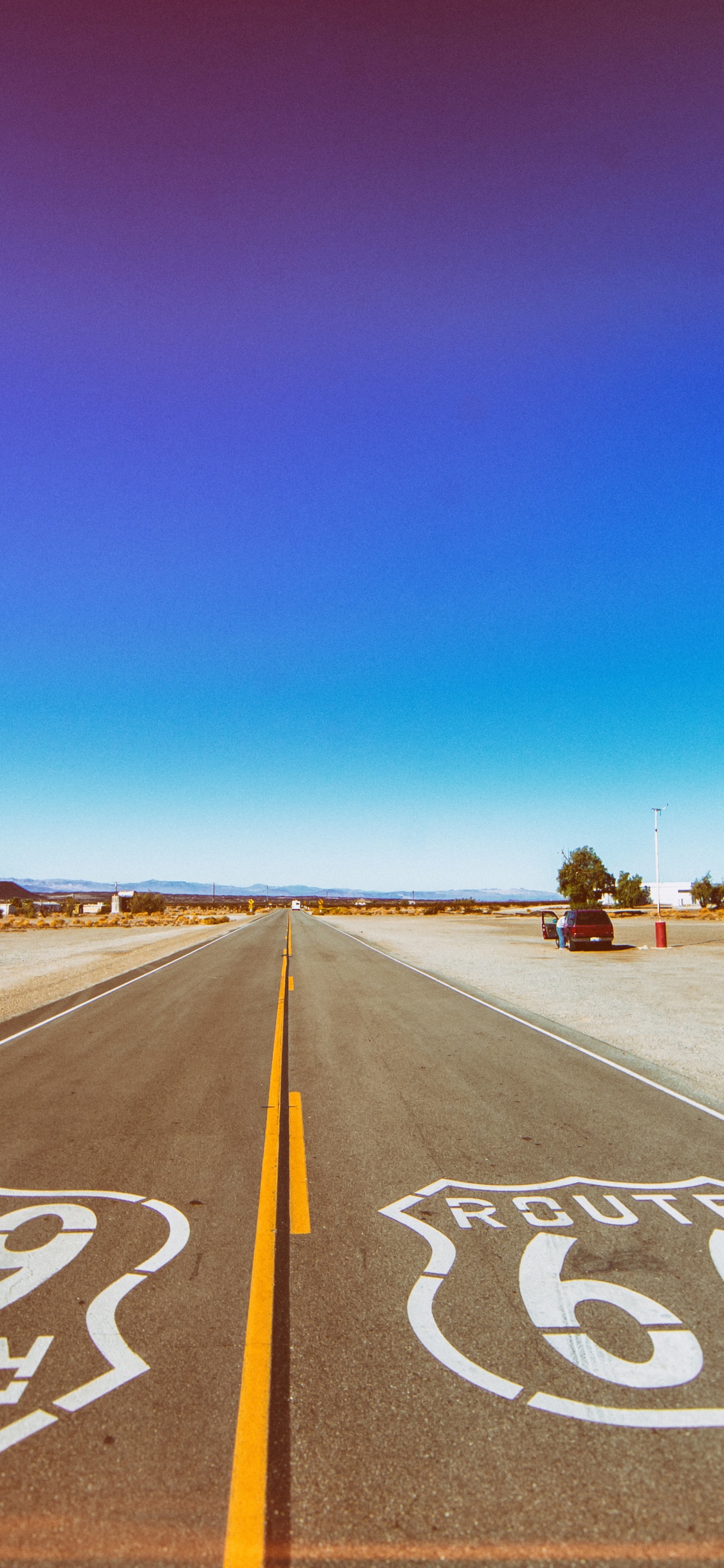 Обои США Шоссе 66, дорожное покрытие, асфальт, природный ландшафт, проезд в разрешении 1125x2436