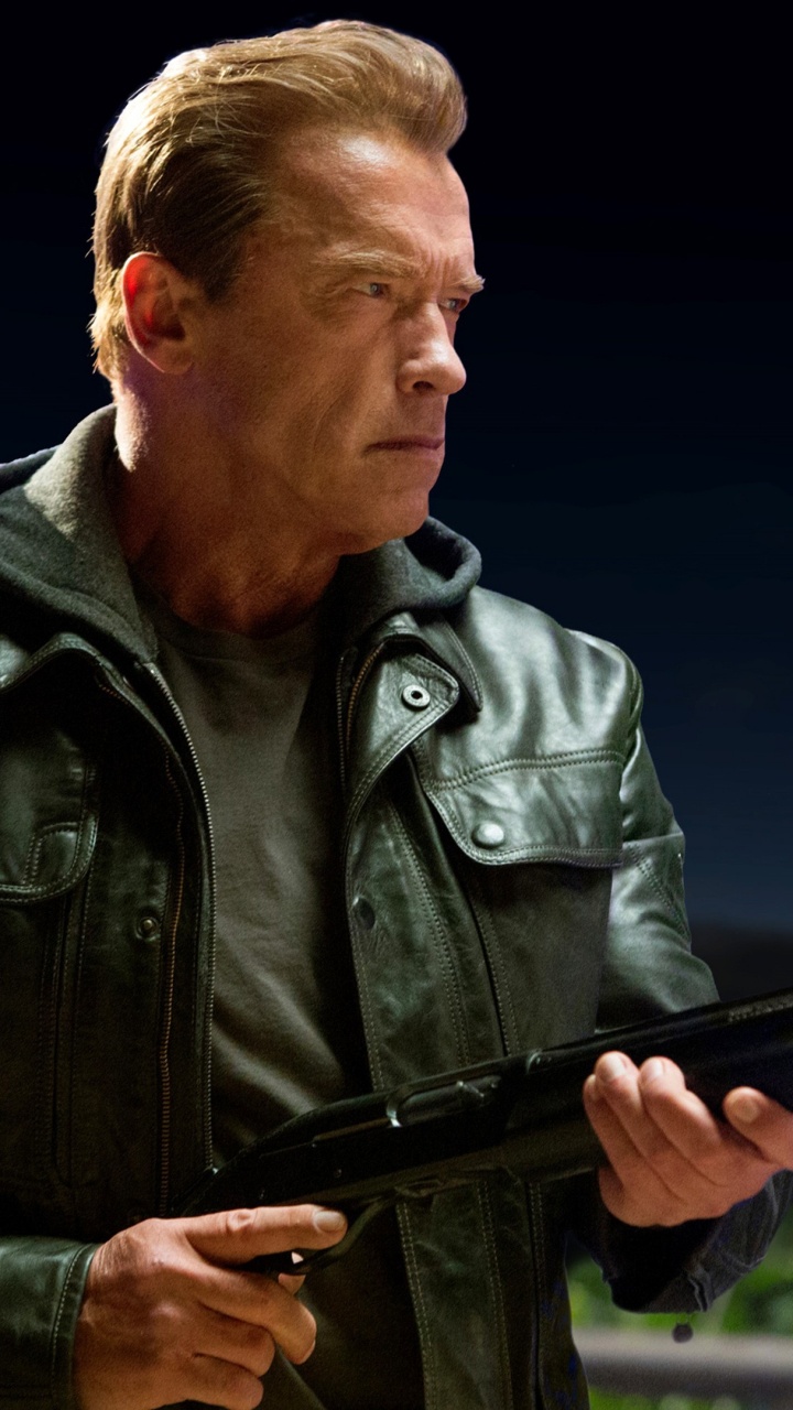 Обои старый терминатор, Арнольд Шварценеггер, Терминатор генезис, Джон Коннор, Терминатор в разрешении 720x1280