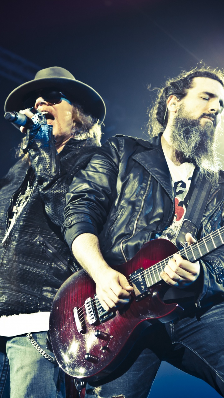 Обои гитарист, музыка, китайская демократия, развлечение, концерт в разрешении 720x1280