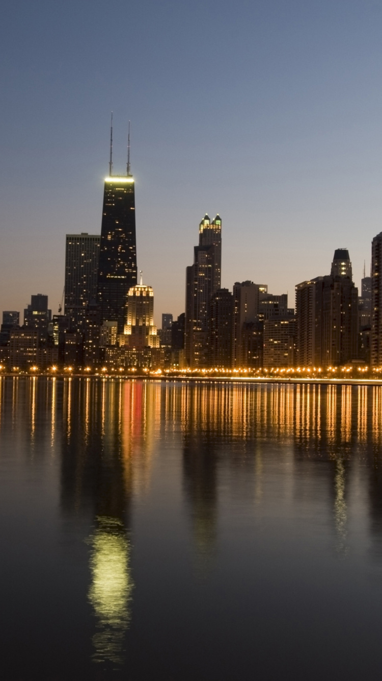 Обои Чикаго, городской пейзаж, город, линия горизонта, отражение в разрешении 750x1334
