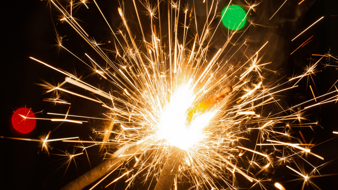 Обои дивали, салют, день нового года, бенгальский огонь, свет в разрешении 1366x768