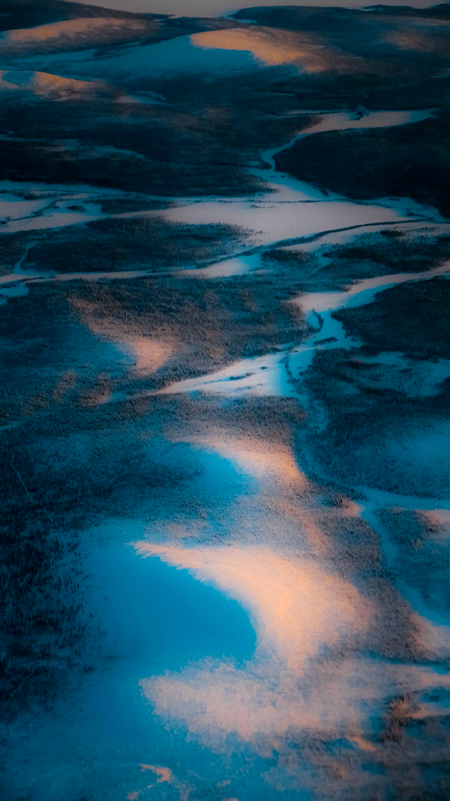 Обои отражение, вода, гидроресурсы, атмосфера, синий в разрешении 1440x2560