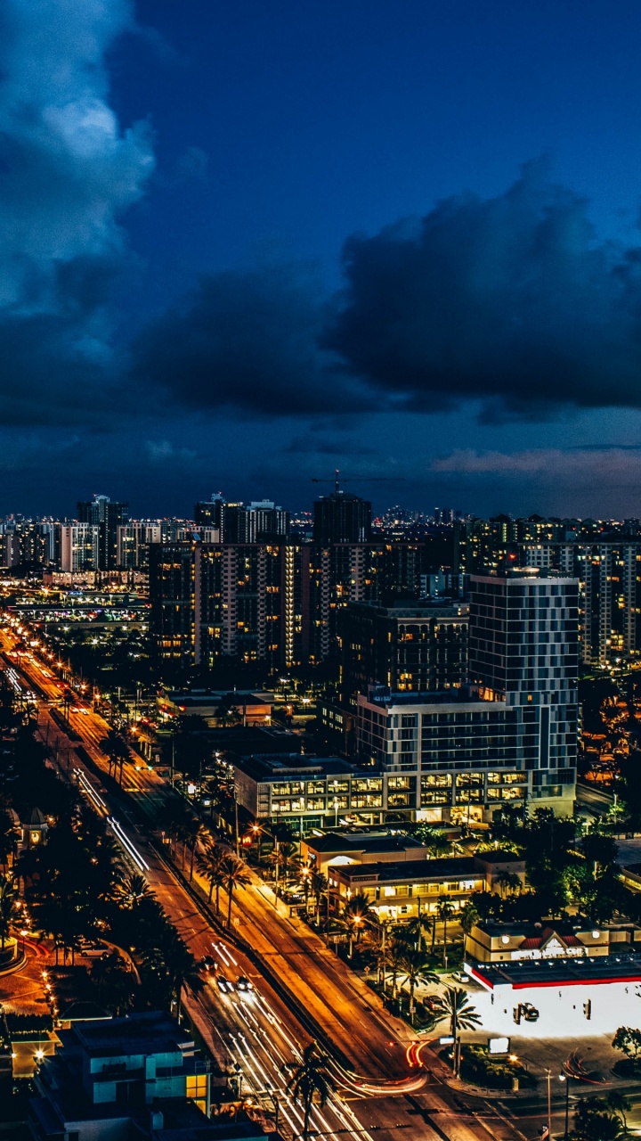 Обои городской пейзаж, городской район, город, метрополия, небоскреб в разрешении 720x1280