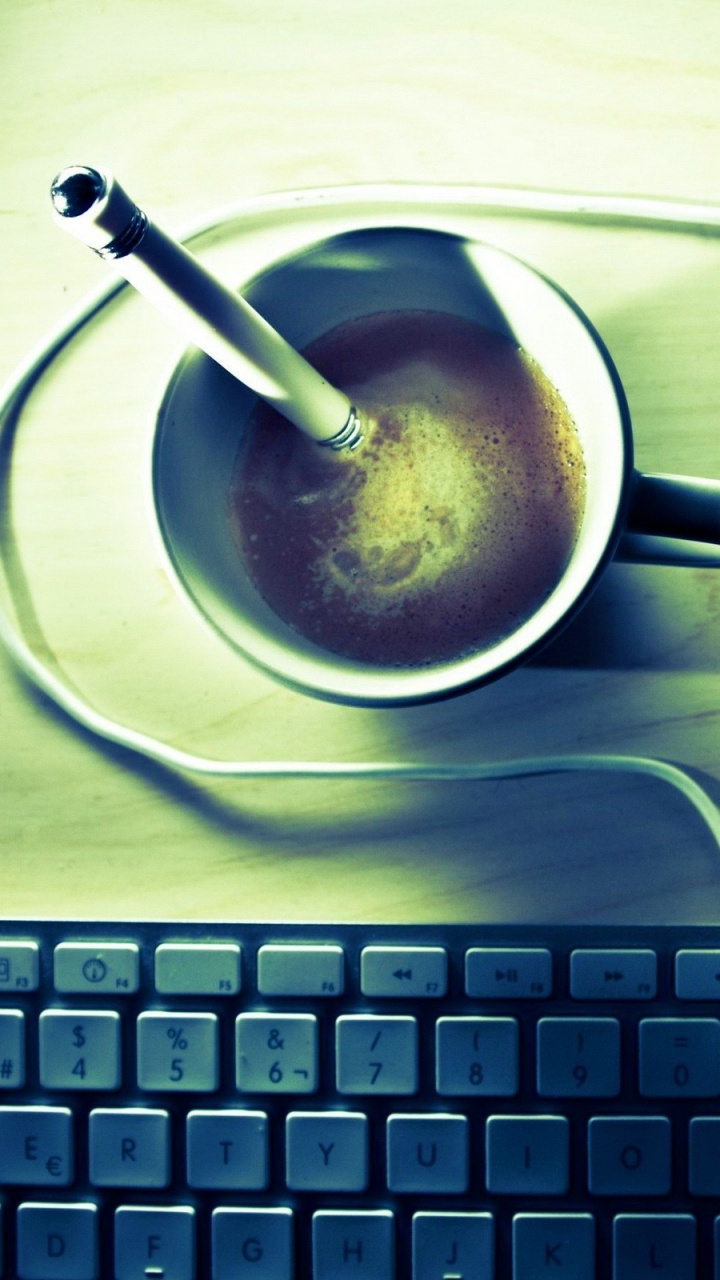 Обои кофе, технологии, электронное устройство, кофе и клавиатура, звуковое оборудование в разрешении 720x1280