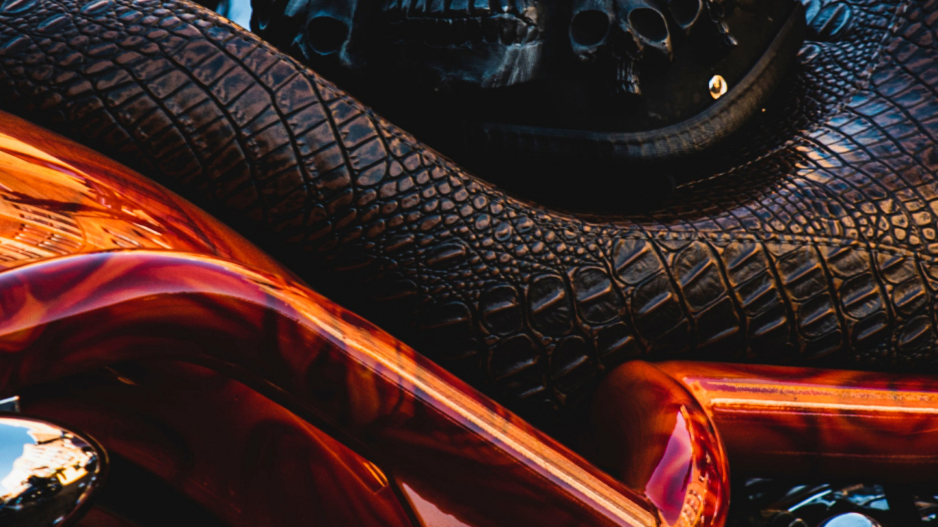 Обои легковые автомобили, мотоциклетный шлем, Ямаха мотор Компани, мотоцикл, шлем в разрешении 1366x768