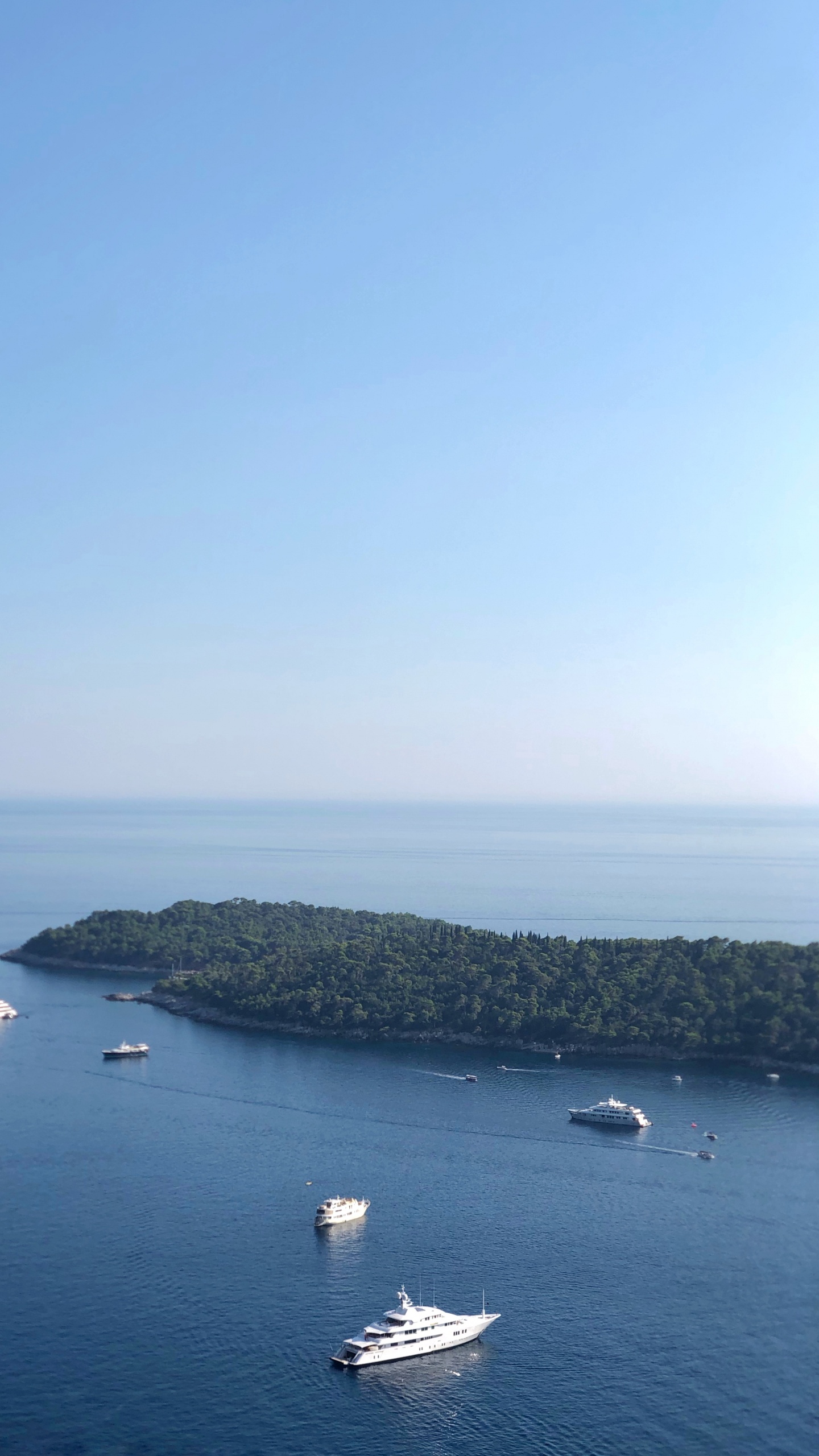 Обои море, ущелье Кутанг, вода, водоем, судно в разрешении 1440x2560