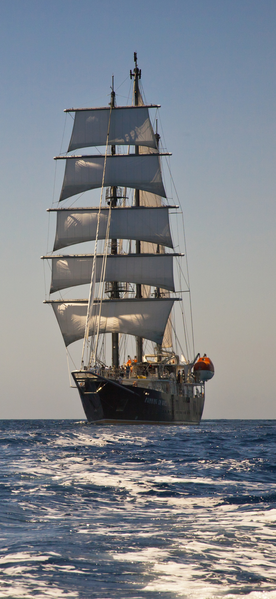 Обои корабль, высокий корабль, парусник, парусная шлюпка, лодка в разрешении 1125x2436