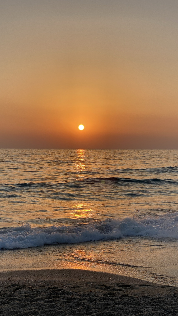 Обои море, вода, атмосфера, послесвечение, жидкий в разрешении 750x1334