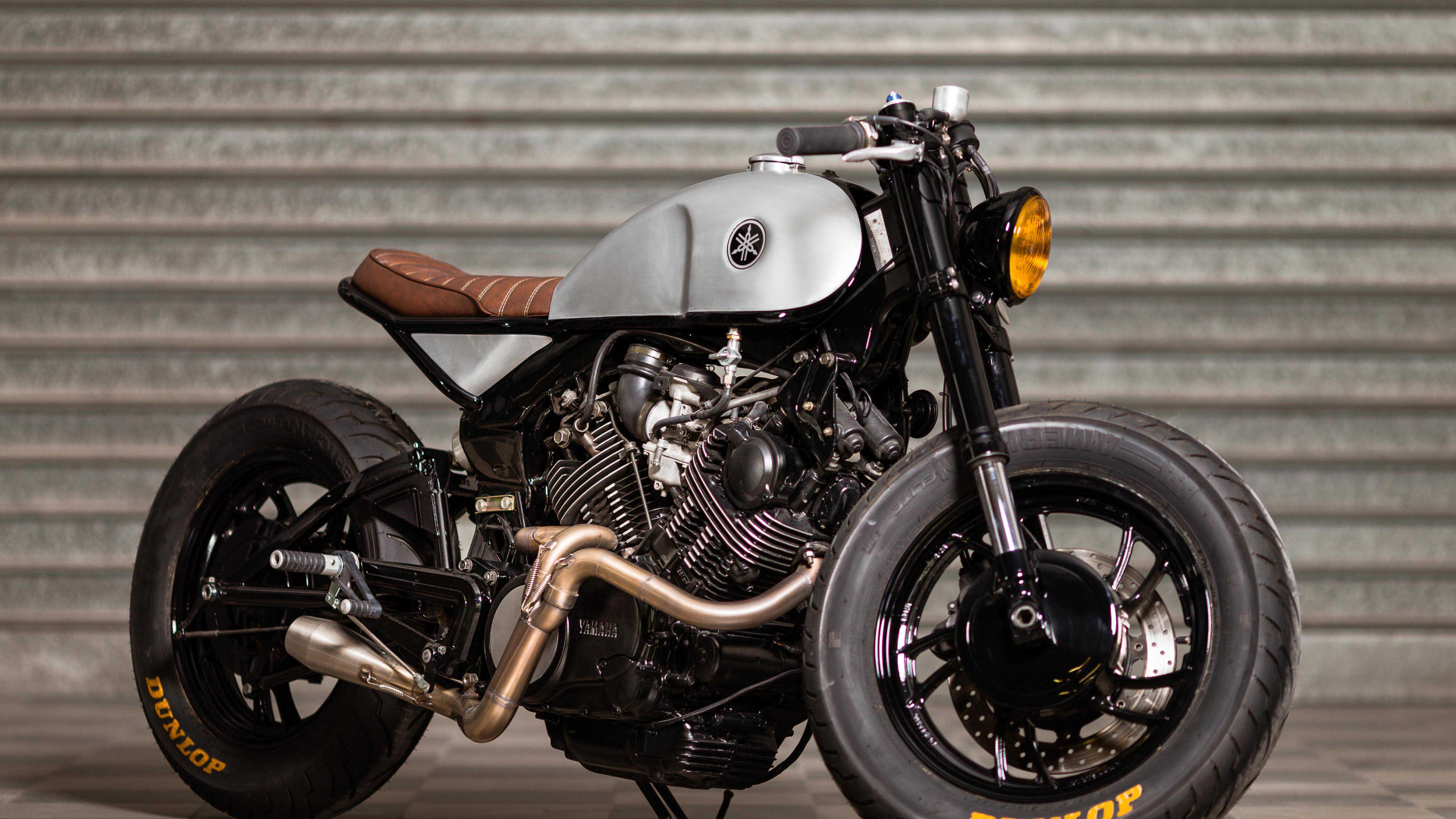 Обои Ямаха XV1100, мотоцикл, поплавок, Кафе рейсер, кастомный мотоцикл в разрешении 1920x1080