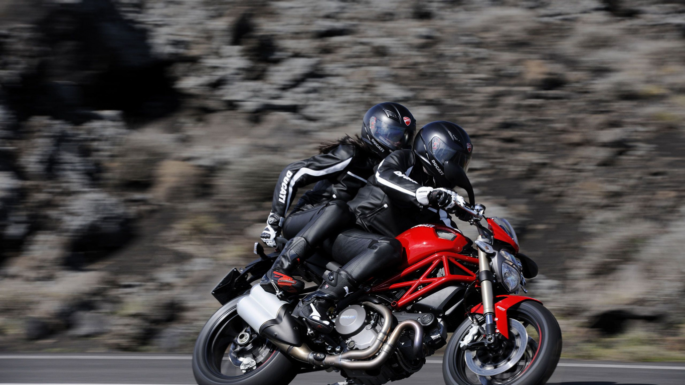 Обои мотоцикл, ducati, Дукати Монстр 1100 EVO, мотоспорт, авто в разрешении 1366x768