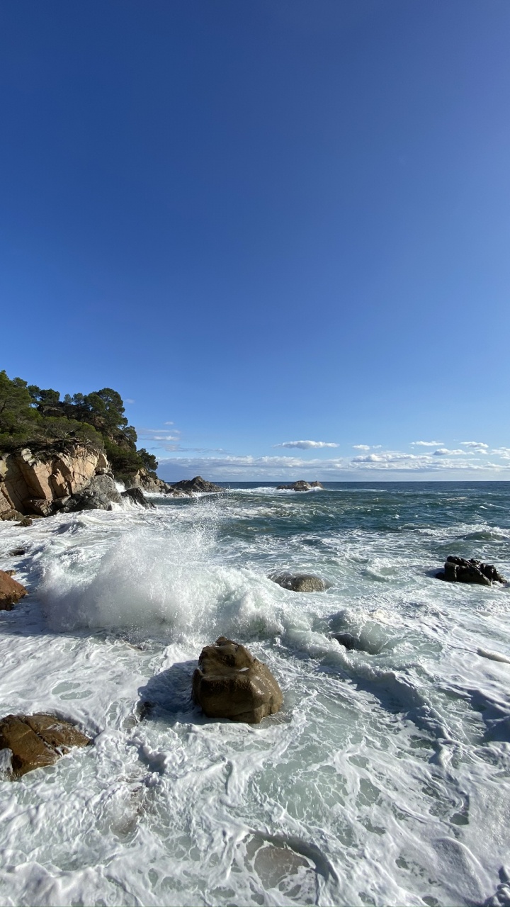 Обои море, вода, водоем, жидкость, рок в разрешении 720x1280