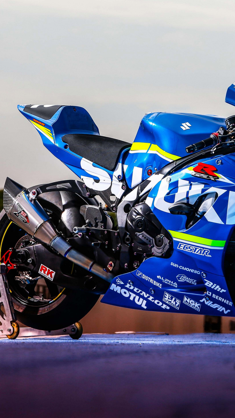 Обои suzuki gsx r1000r 2018, suzuki, Судзуки системы GSX-R1000R, мотоцикл, Suzuki Gixxer SF в разрешении 750x1334