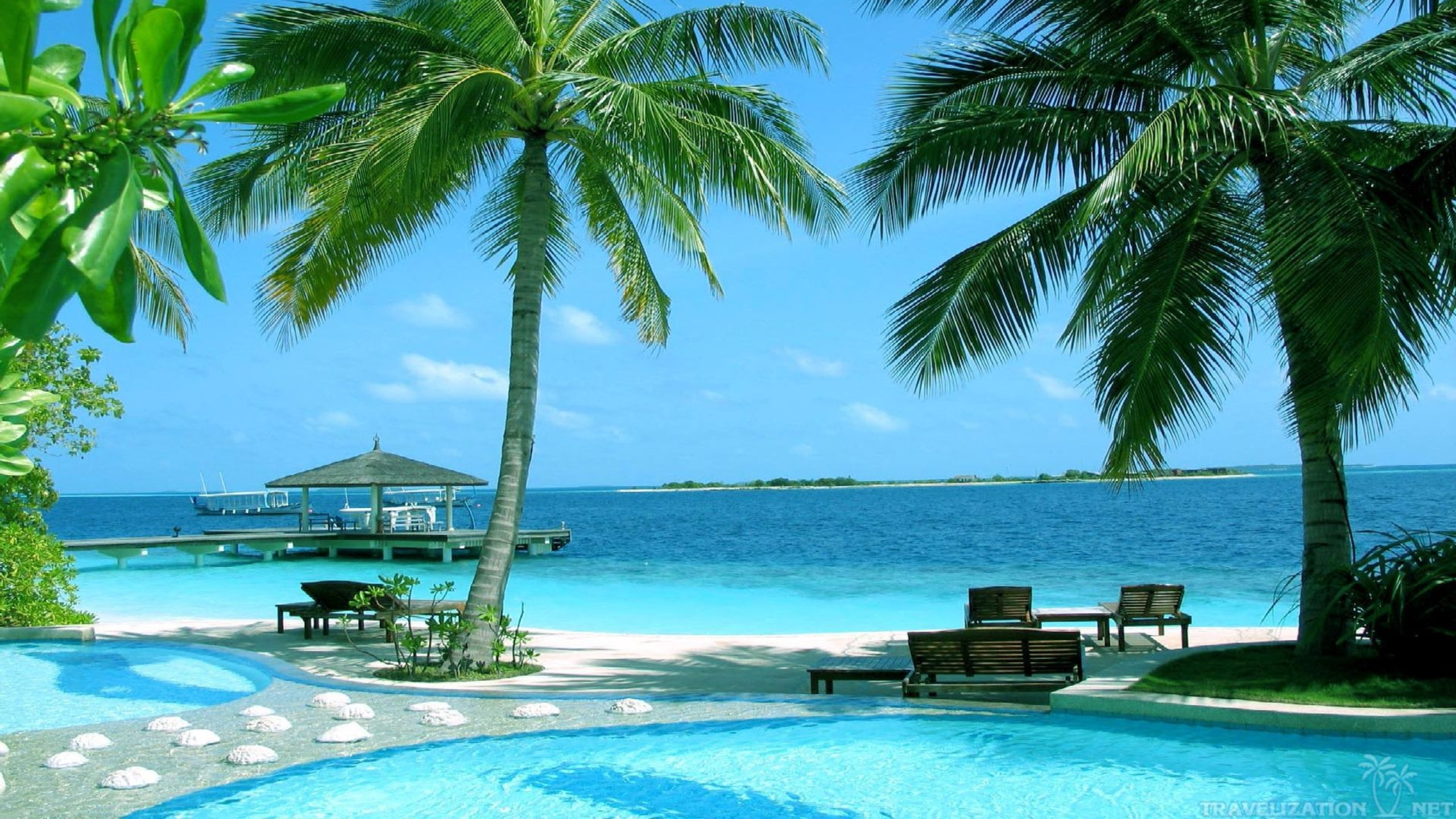 Обои пляж, морской курорт, прибежище, тропическая зона, отпуск в разрешении 2560x1440