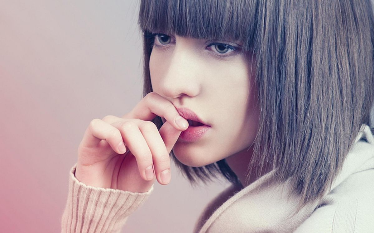 Обои нос, взрыв, подбородок, красота, щека в разрешении 2560x1600