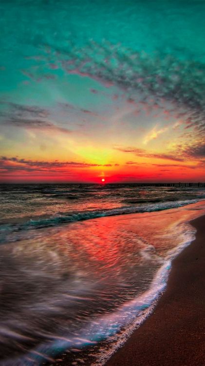 Обои ярко-розовый закат, закат, вода, облако, атмосфера в разрешении 1080x1920