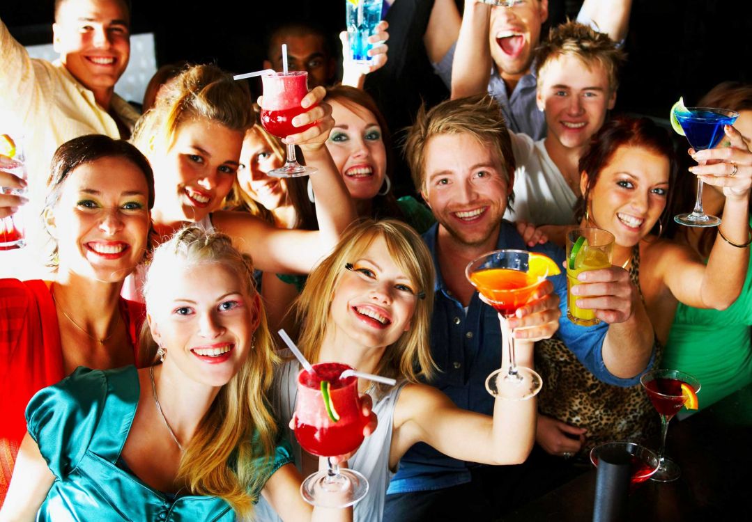 Обои событие, вечеринка, забава, напиток, алкоголь в разрешении 2358x1638