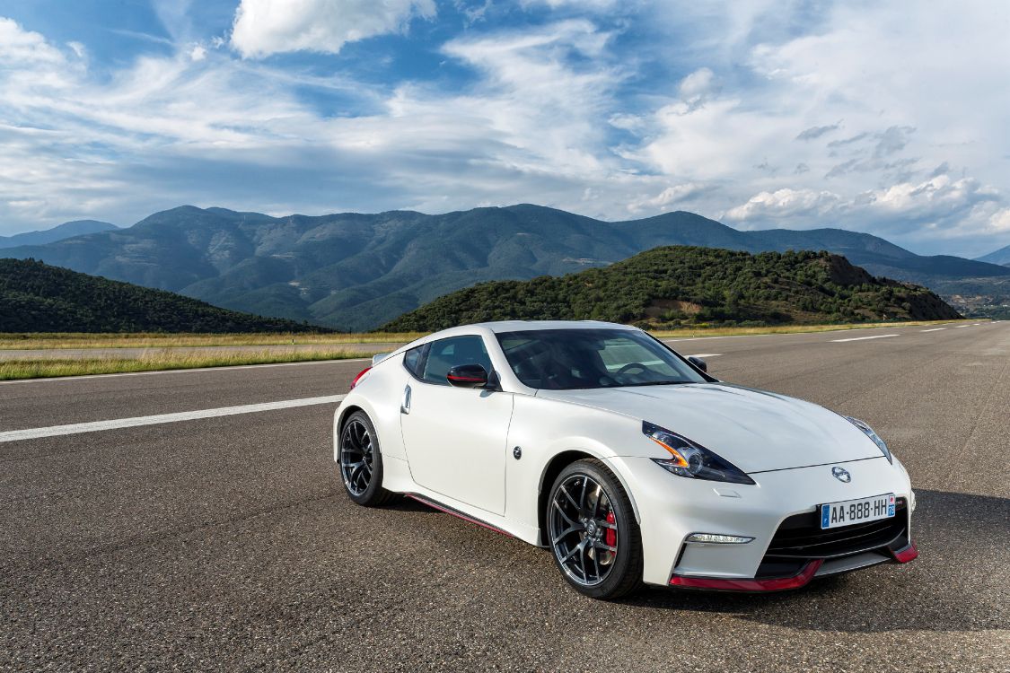 Обои Ниссан, спорткар, авто, nissan 370z, обод в разрешении 4096x2730