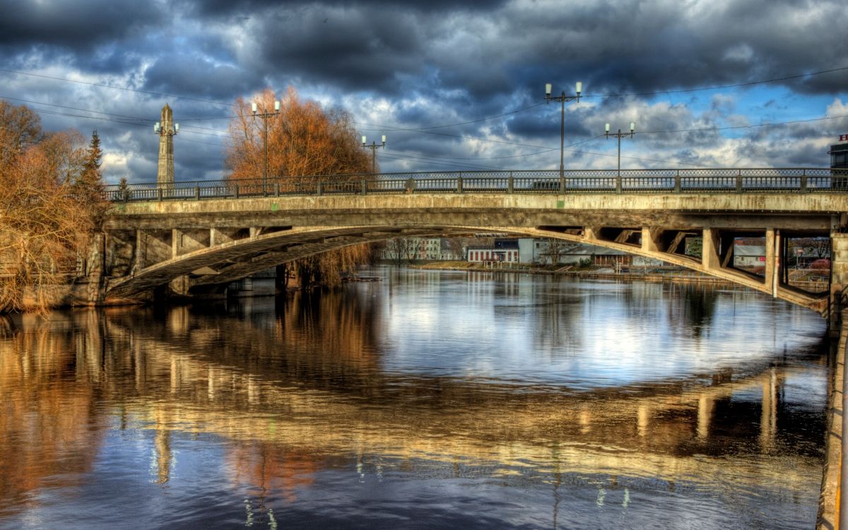 Обои отражение, вода, мост, облако, реки в разрешении 2560x1600