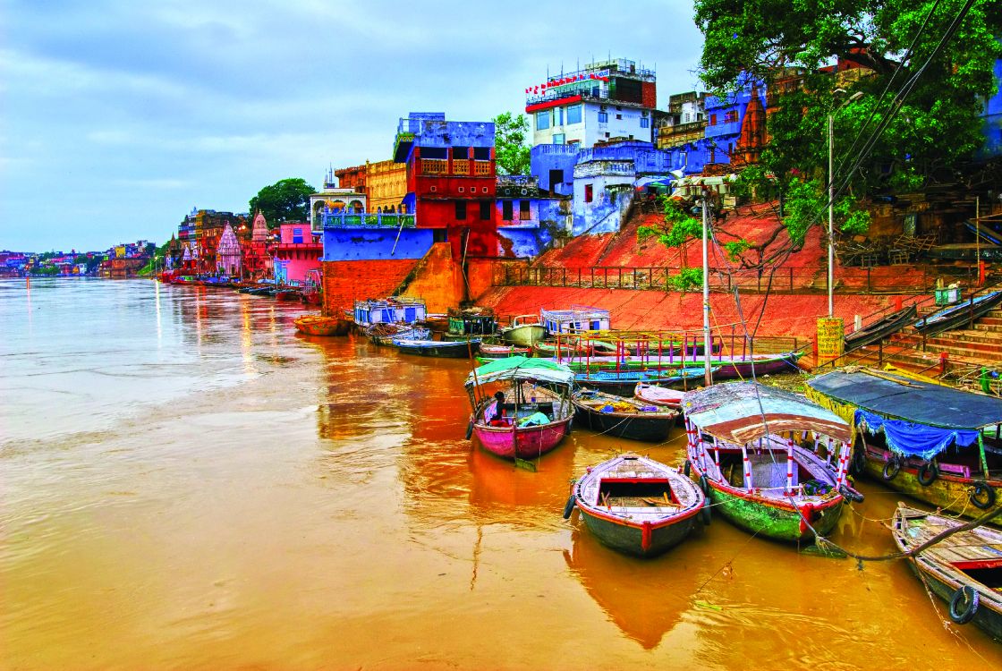 Обои Варанаси, перевозка воды, отражение, водный путь, вода в разрешении 3872x2592