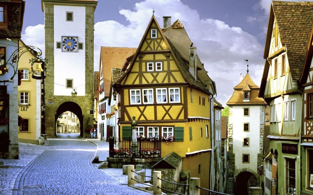 Обои Ротенбург-об-дер-Таубер, городок, здание, средневековая архитектура, фасад в разрешении 2560x1600